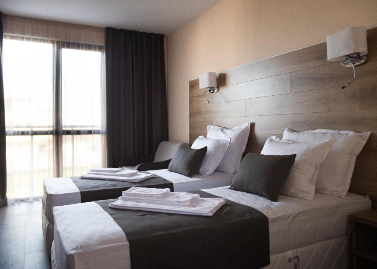 Hotel Vanilla, Varna - Free Parking Dış mekan fotoğraf