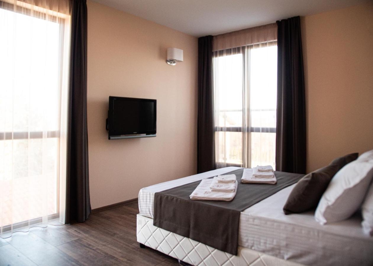 Hotel Vanilla, Varna - Free Parking Dış mekan fotoğraf