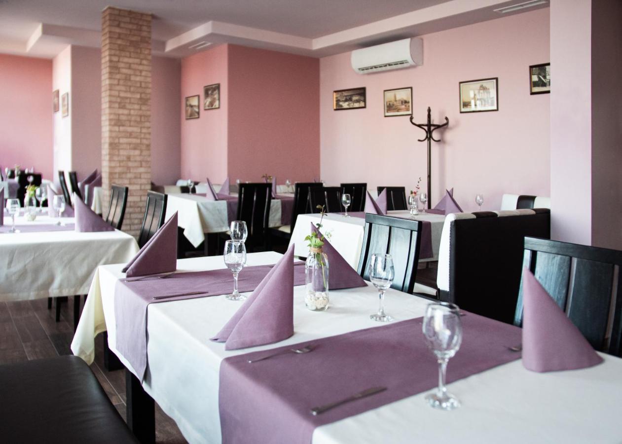 Hotel Vanilla, Varna - Free Parking Dış mekan fotoğraf
