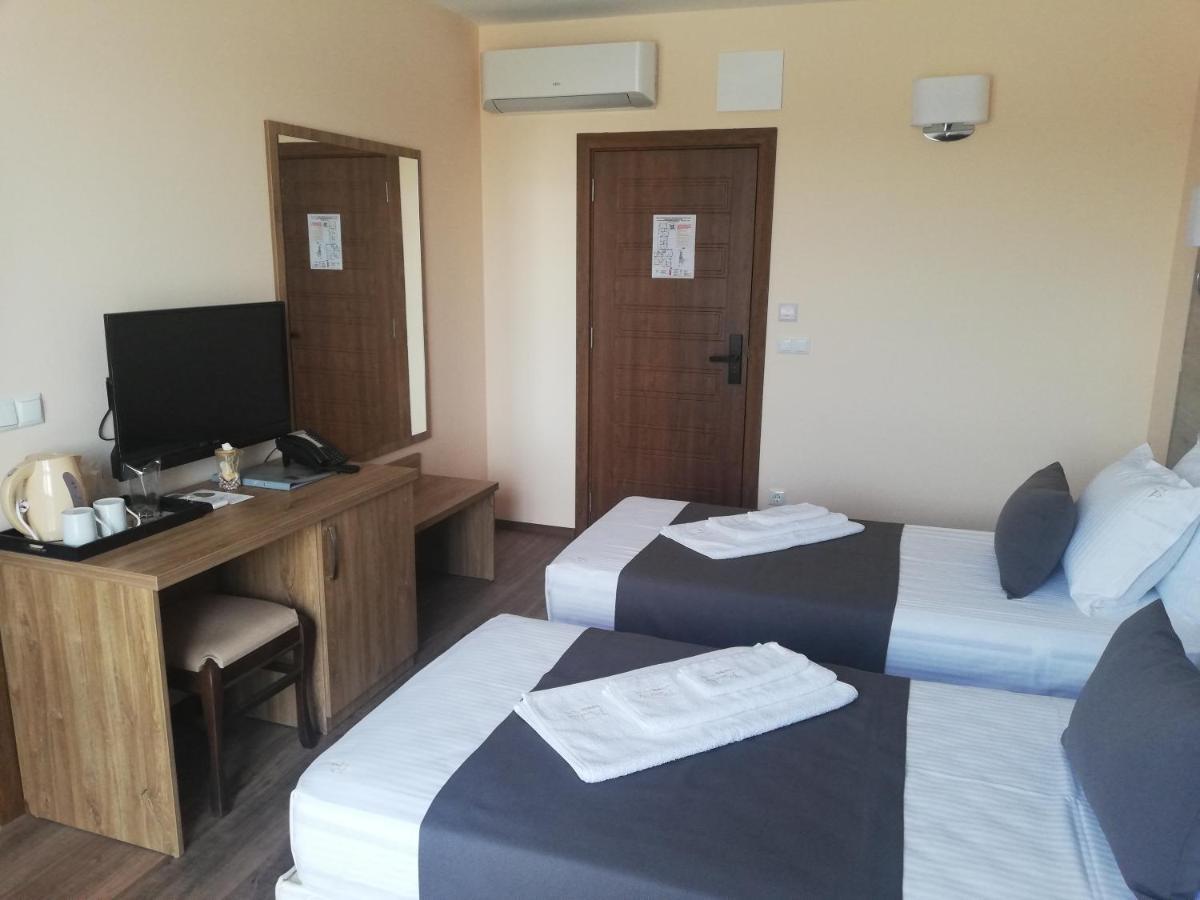 Hotel Vanilla, Varna - Free Parking Dış mekan fotoğraf