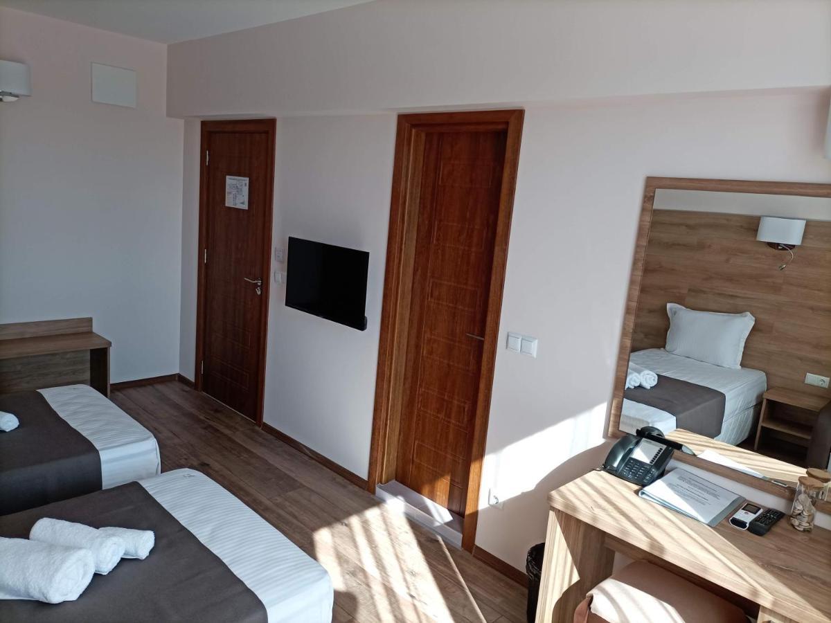 Hotel Vanilla, Varna - Free Parking Dış mekan fotoğraf