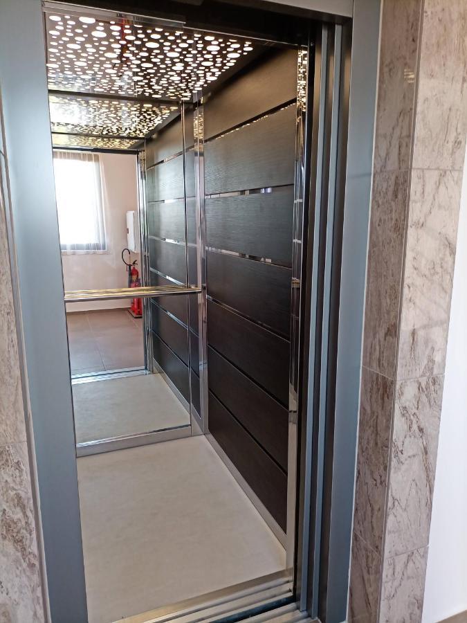 Hotel Vanilla, Varna - Free Parking Dış mekan fotoğraf