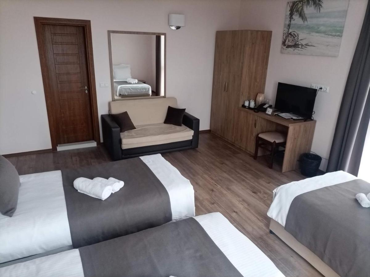 Hotel Vanilla, Varna - Free Parking Dış mekan fotoğraf